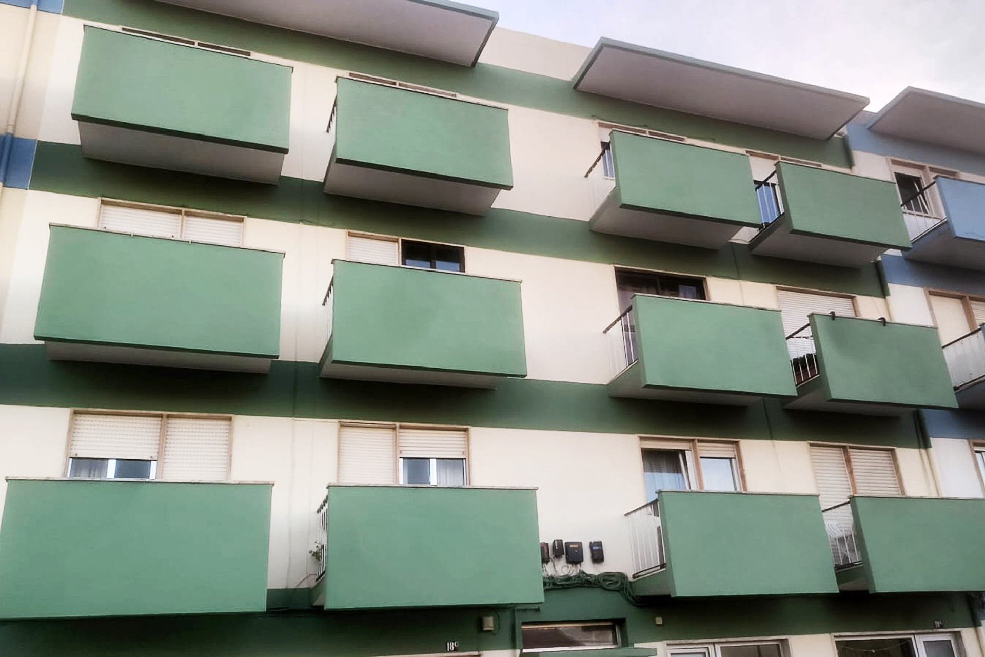 Emotivar Rua António Maria Macedo Queijas