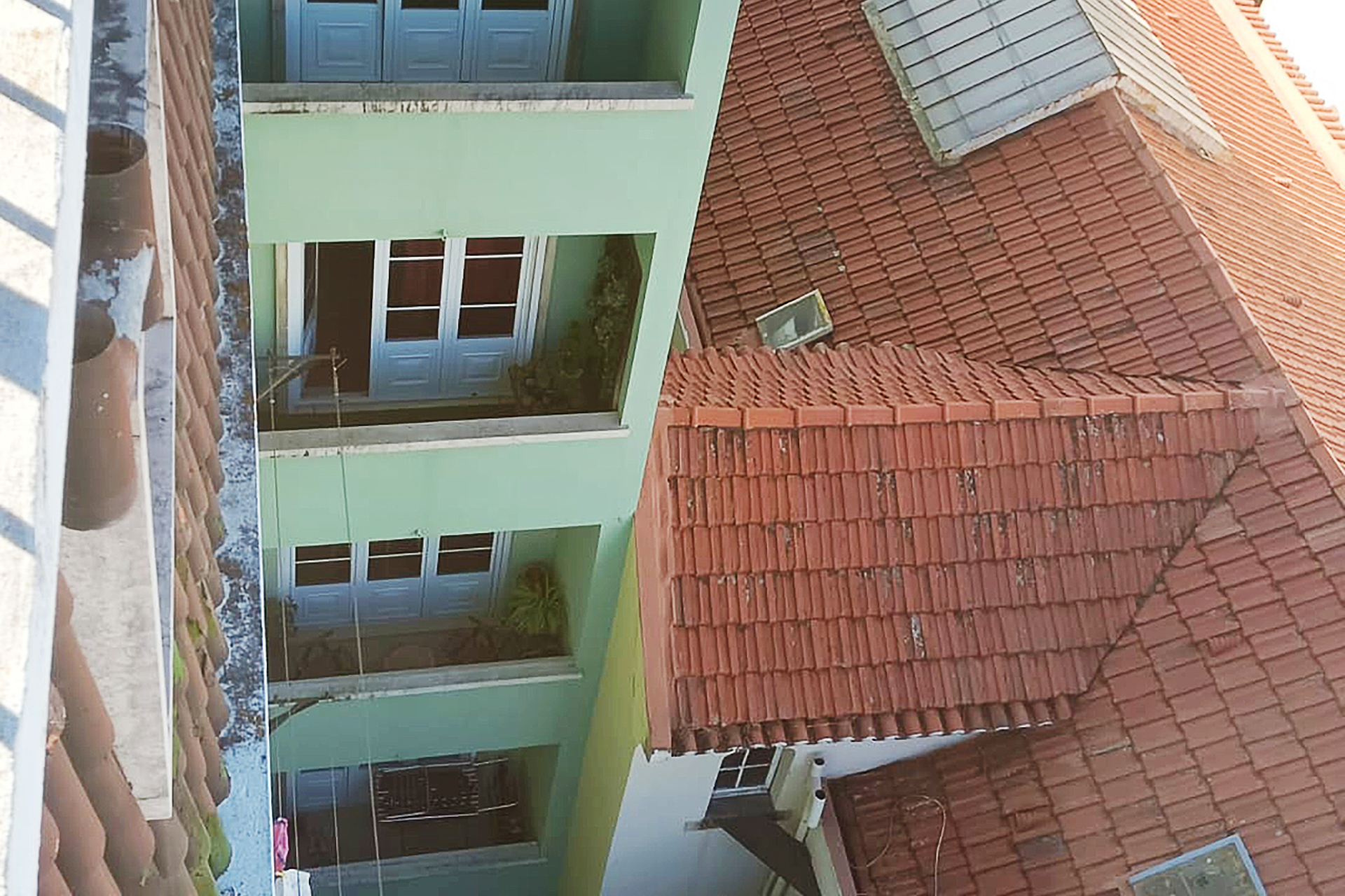 Reabilitação da fachada tardoz - Av.-Barbosa-du-Bocage - Lisboa