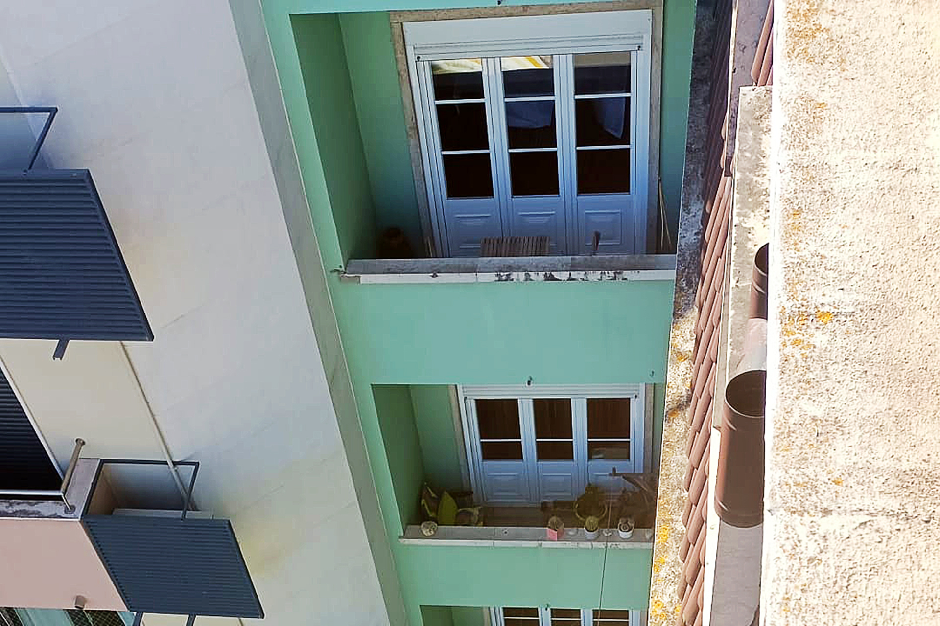 Reabilitação da fachada tardoz - Av.-Barbosa-du-Bocage - Lisboa